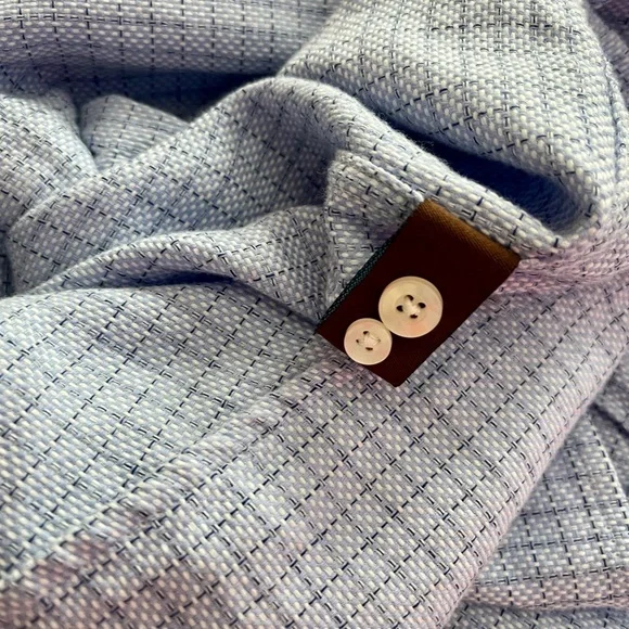 TATTERSALL- 100% cotton button down - Picture 7 of 8